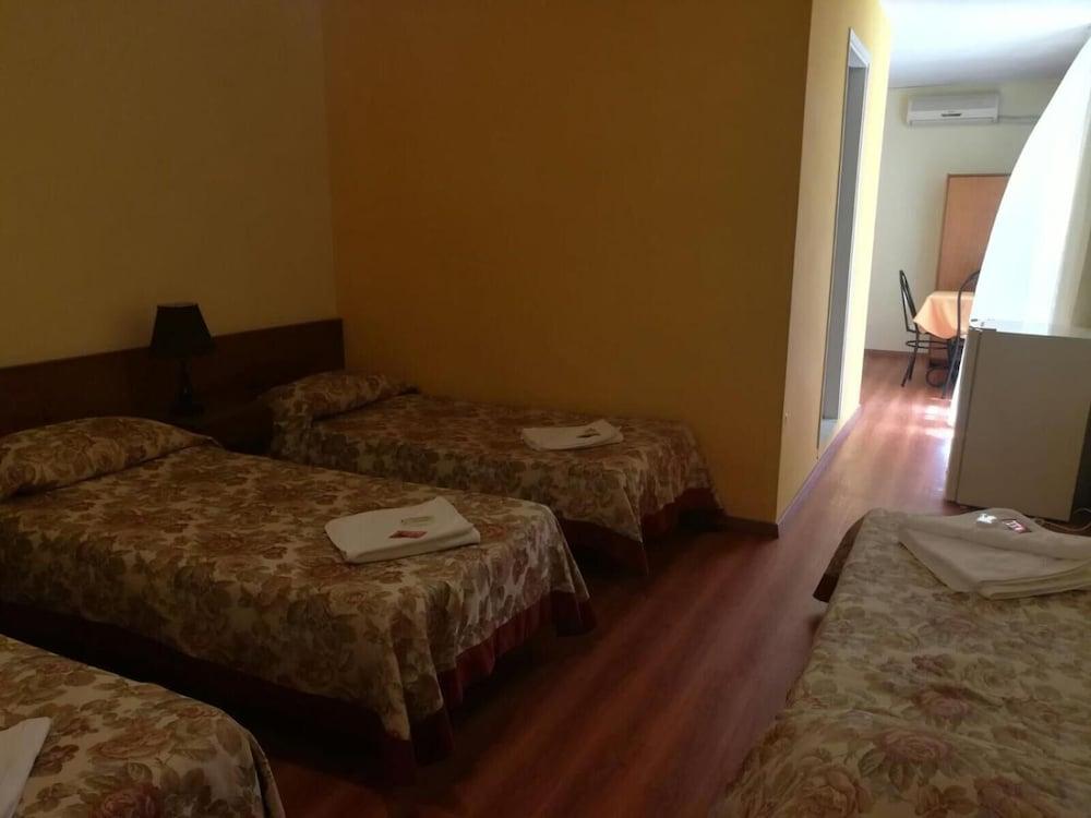 Hotel Hispano モンテビデオ エクステリア 写真